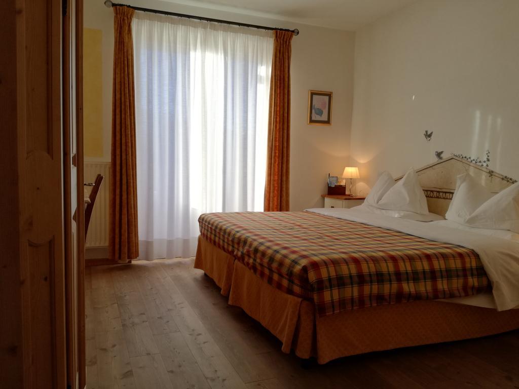 Hotel Ca' Del Bosco Сельва-ді-Кадоре Екстер'єр фото
