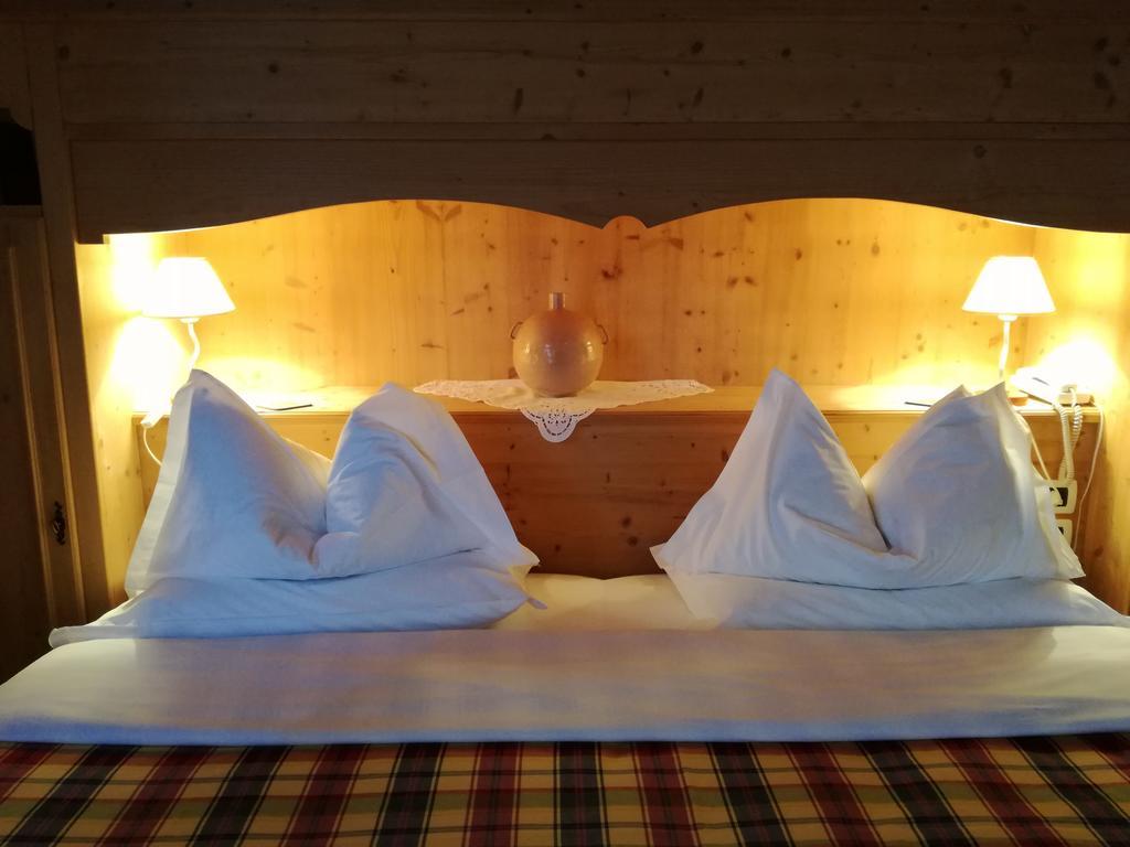 Hotel Ca' Del Bosco Сельва-ді-Кадоре Екстер'єр фото